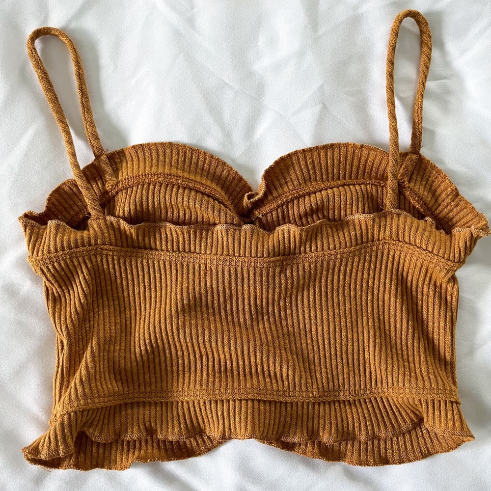 Forever 21 Yellow Ruffle Trim Rib Knit Crop Top Size Small - Picture 5 of 10